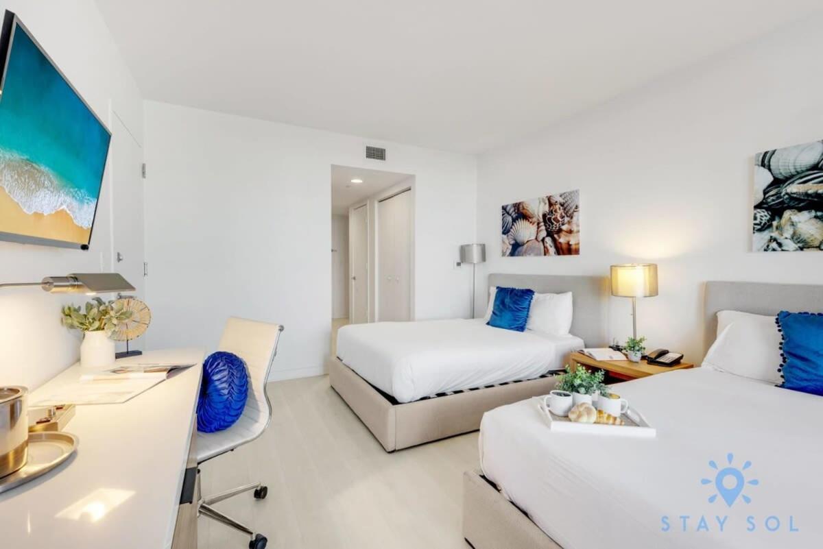 Balcony - Pool - Near Beach - Gym Plaja Hallandale Exterior foto